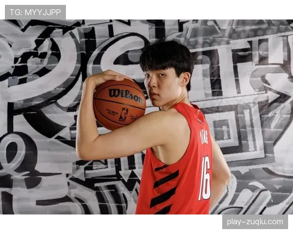 杨瀚森逐渐获得更多出场时间 开拓者重点培养新秀